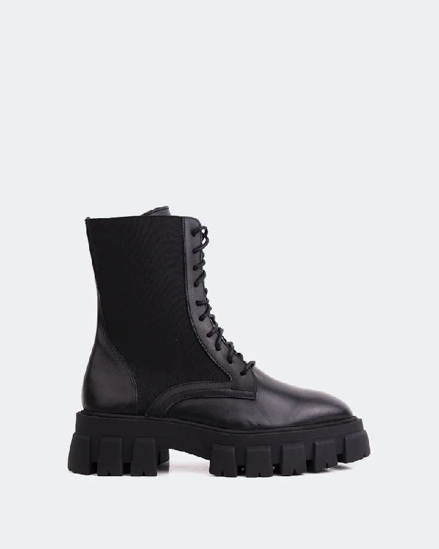 Comfortable Walking Sandals Creston Black Leather