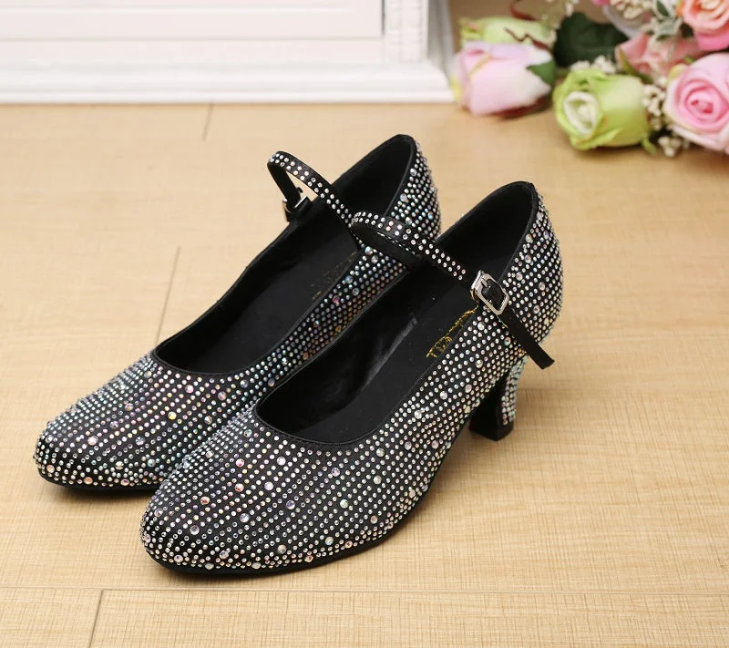 Women’s Dress Shoes Closed Toe Ballroom Dance Shoes Rhinestone Black