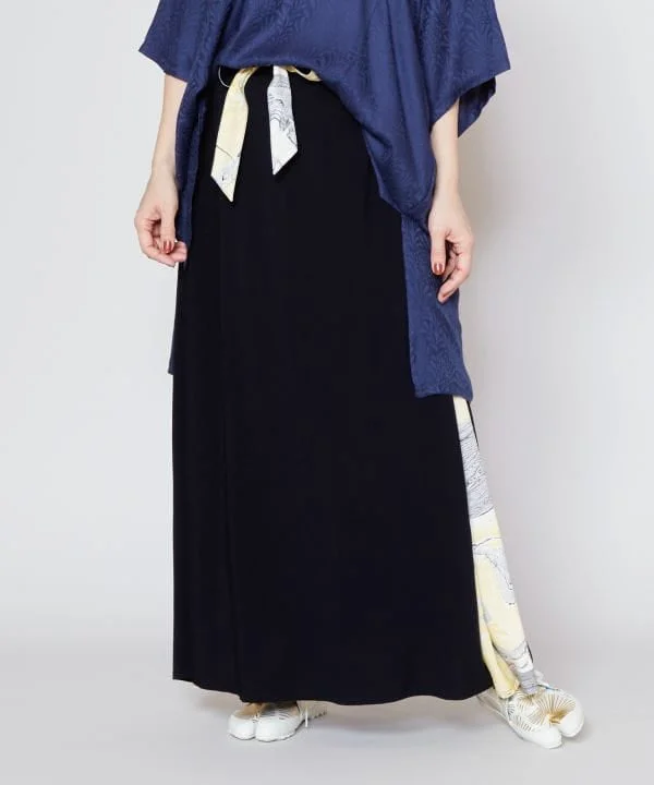 Trendy Outerwear For Women IRONAGASHI - HAKKAKE Skirt