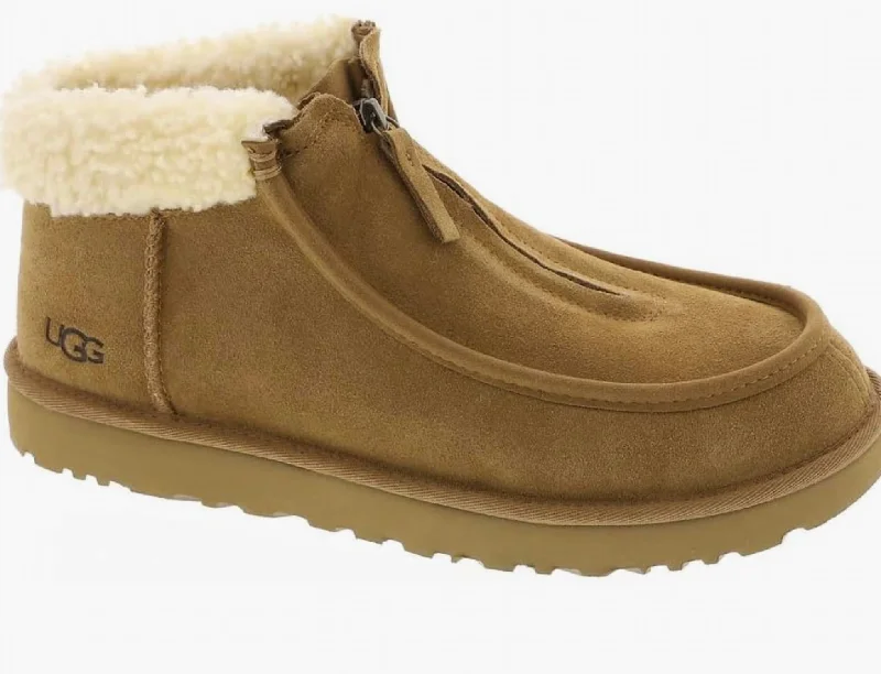 Stylish Boots For Women The Women's Funkarra Slipper Shoe In Chesnut Natural