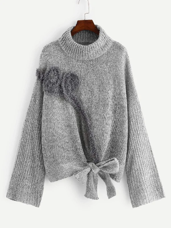 Women’s Outdoor Fashion Plus Turtle Neck Applique Detail Knot Sweater