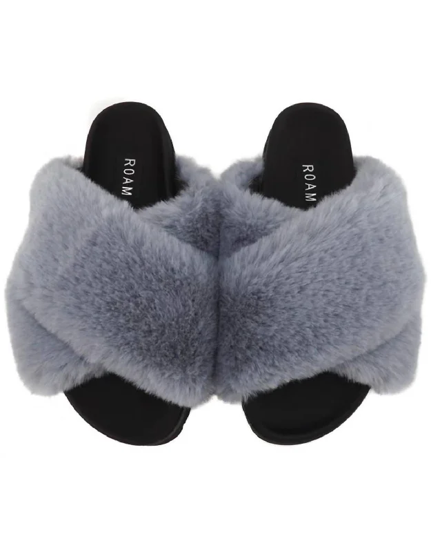 Women’s Slip-On Shoes Women's Cloud Slippers In Icy Blue