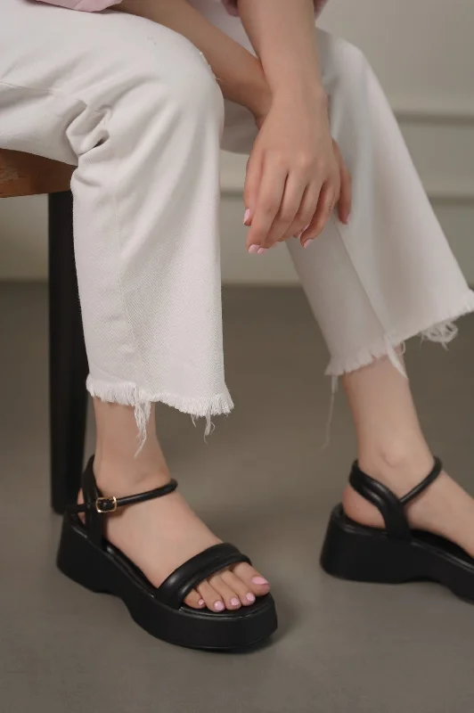Sporty Casual Boots LIGHTWEIGHT WIDE MAMA SANDALS