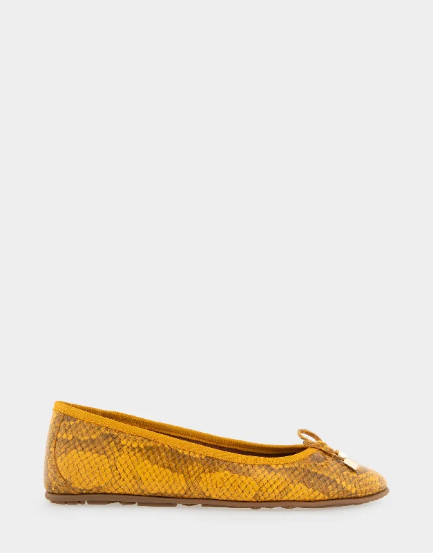 Vintage Sneakers Collection Pia