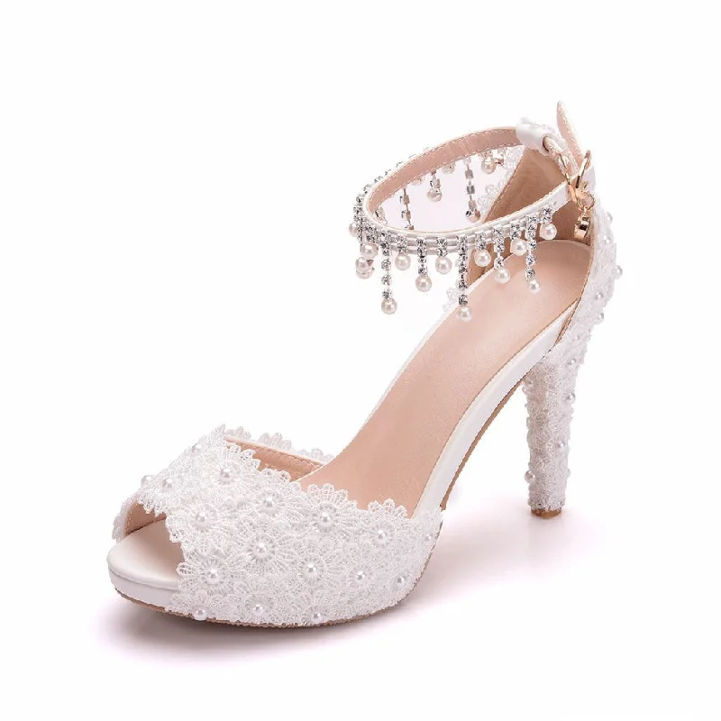 Women’s Wedding Shoes Sweet Petal Applique Tassel Ankle Strap Platform Sandals - White