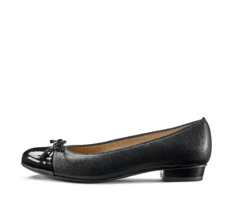 Comfortable Hiking Footwear Belinda Women's Bow Ballet Flat
