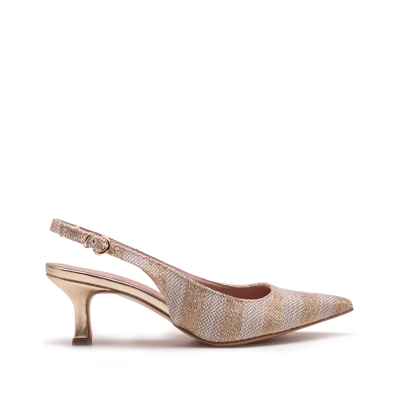 Fashionable Moccasins CAROLINA KITTEN HEEL
