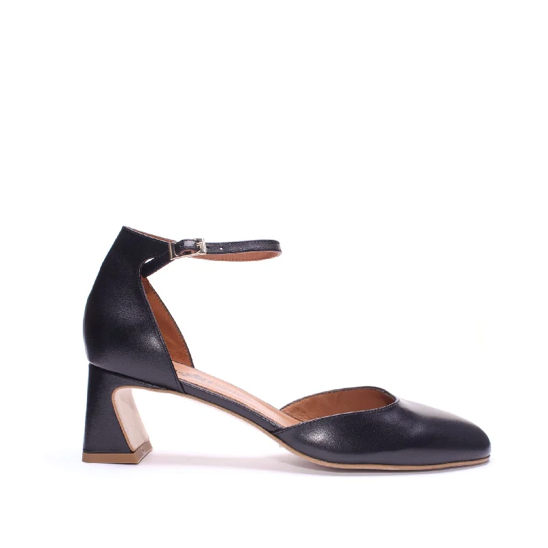 Trendy Sports Footwear CATERINA MARYJANE