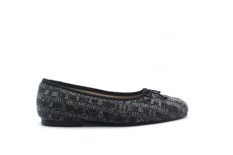 Breathable Hiking Footwear Valencia Grey Knit Ballet Flat