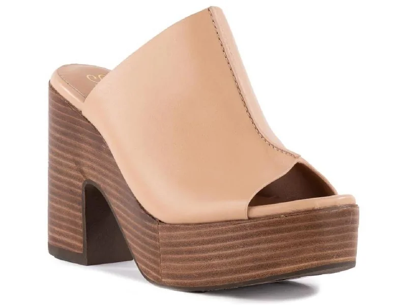 Classic Hiking Footwear Seychelles: Invigorated Leather in Vacchetta