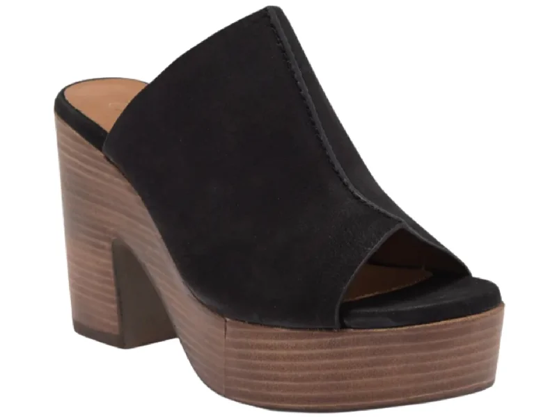 Trendy Casual Sandals Seychelles: Invigorated Nubuck in Black