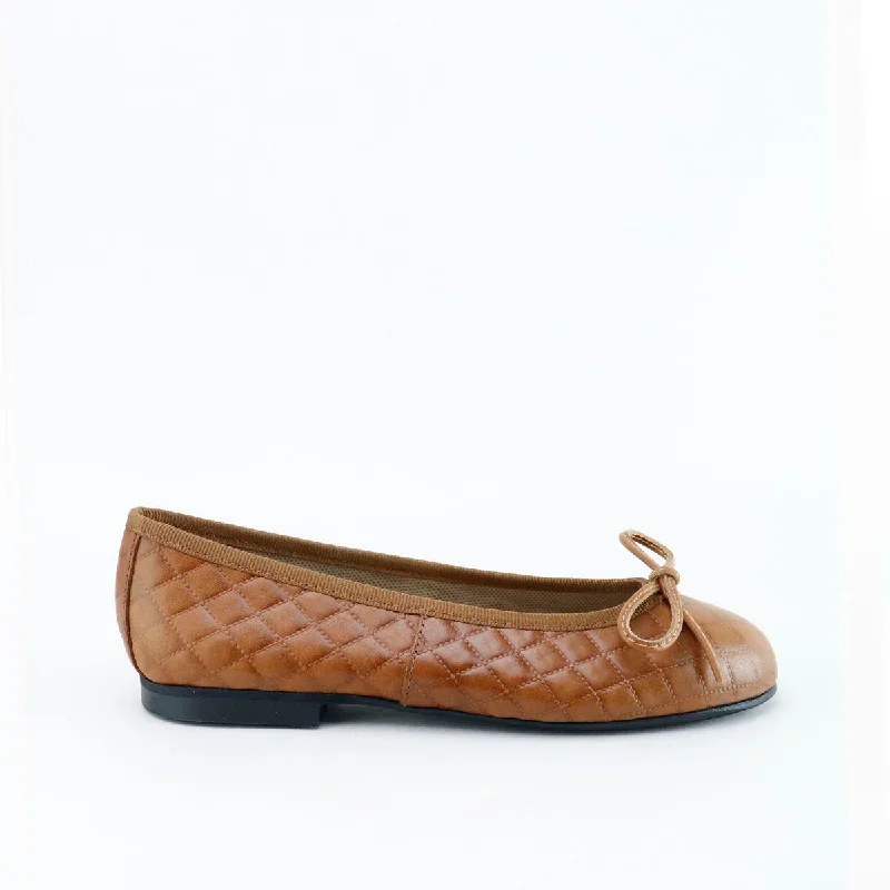 Best Hiking Boots For Winter Papanatas Quilted Cuero Ballet Flat