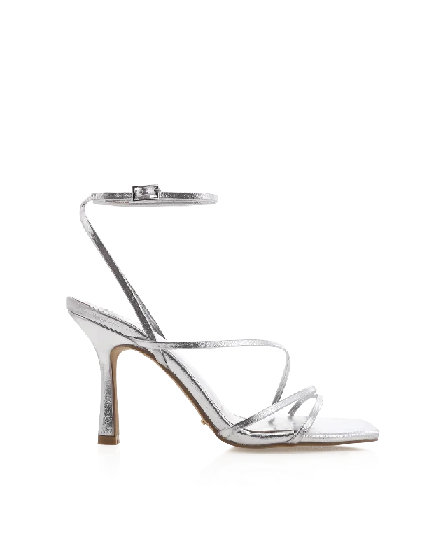 Fashionable Flat Shoes SYLVIA - SILVER METALLIC