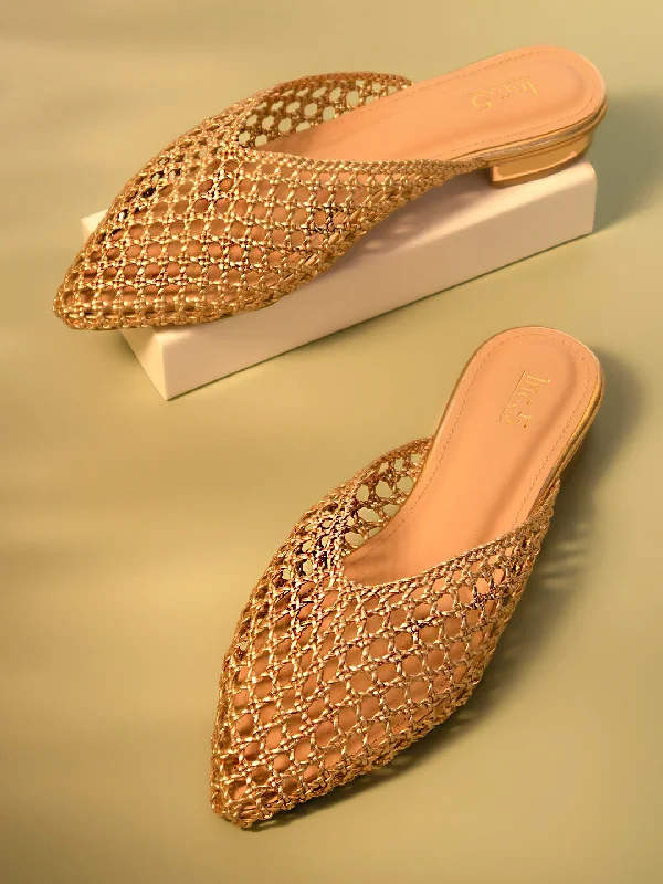 Women Rose Gold Woven Design Block Mules