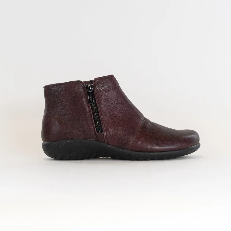 Cozy Winter Shoes Naot Wanaka (Women's) - Bordeaux