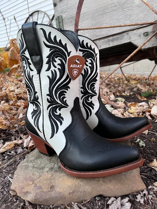 Comfortable Casual Sandals Ariat Women's Antonia Ink Well & Bright Pearl Western Cowgirl Boots 10053789