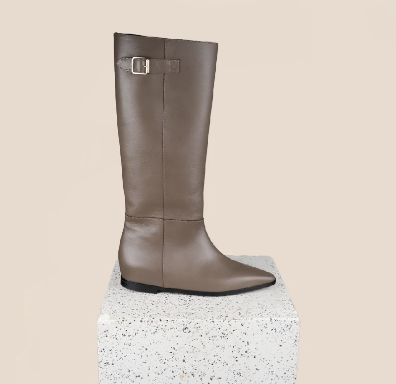 Comfortable Hiking Footwear Bergamo Taupe Leather