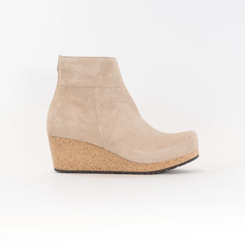Chic High Heels Collection Birkenstock Ebba (Women's) - Warm Sand