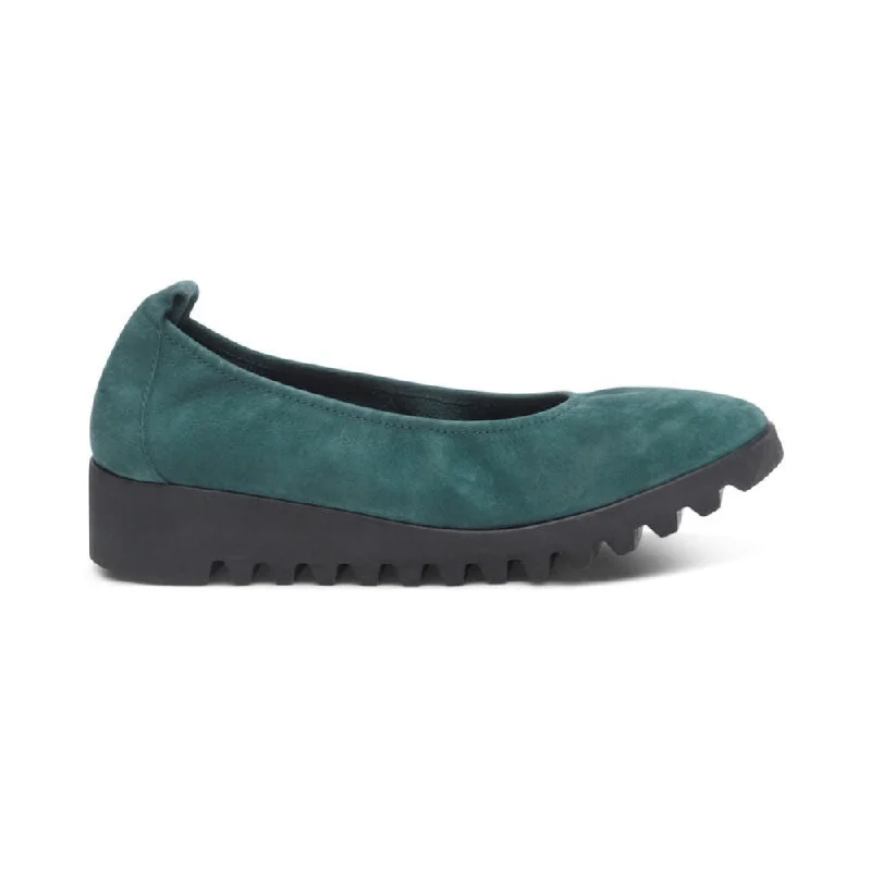 Winter Casual Shoes Aetrex Women's Brianna Ballet Flat Dark Teal
