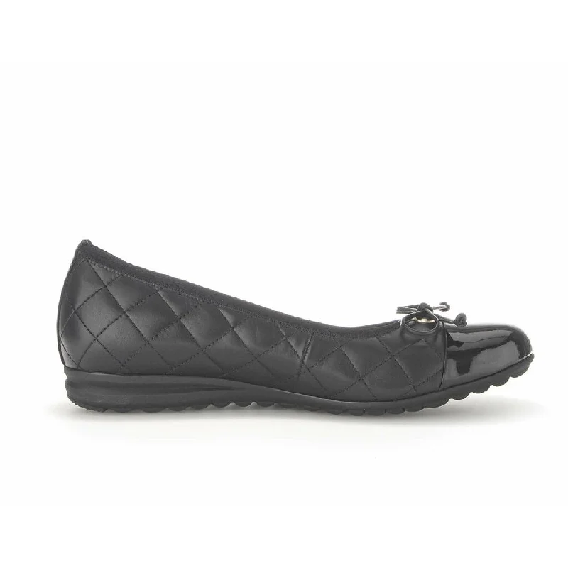 Trendy Sports Sneakers Gabor Women's Ballet Slip-On Flats Black Smooth Leather