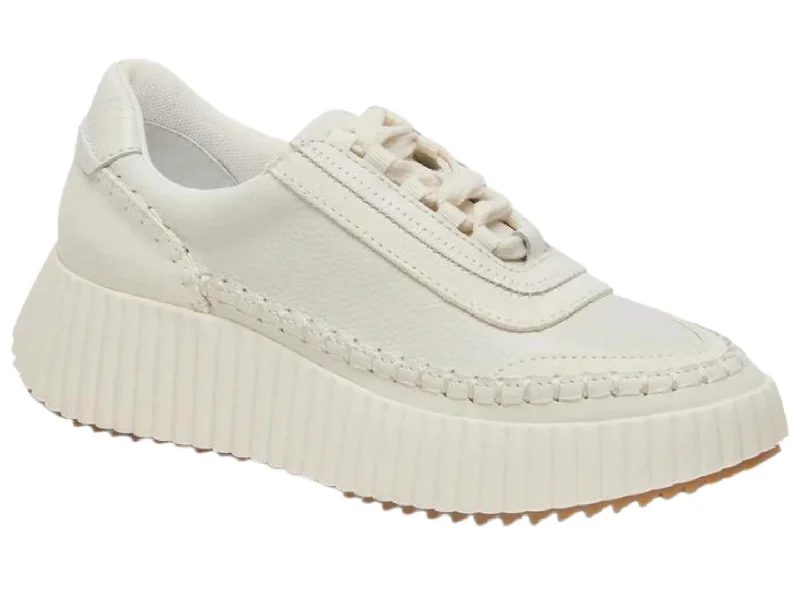 Durable Snow Boots Dolce Vita: Dolen in White