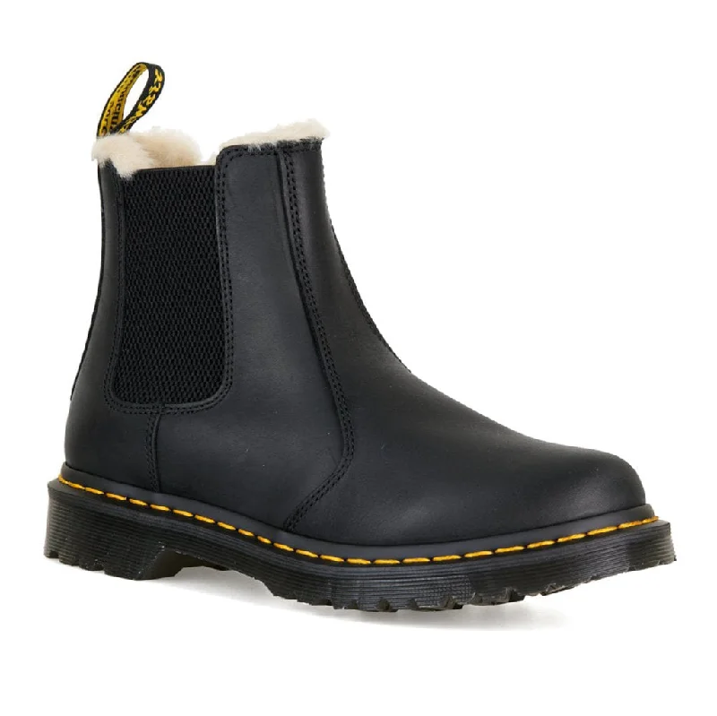 Outdoor Shoes Collection Leonore Black Women's Leather Chelsea Boots