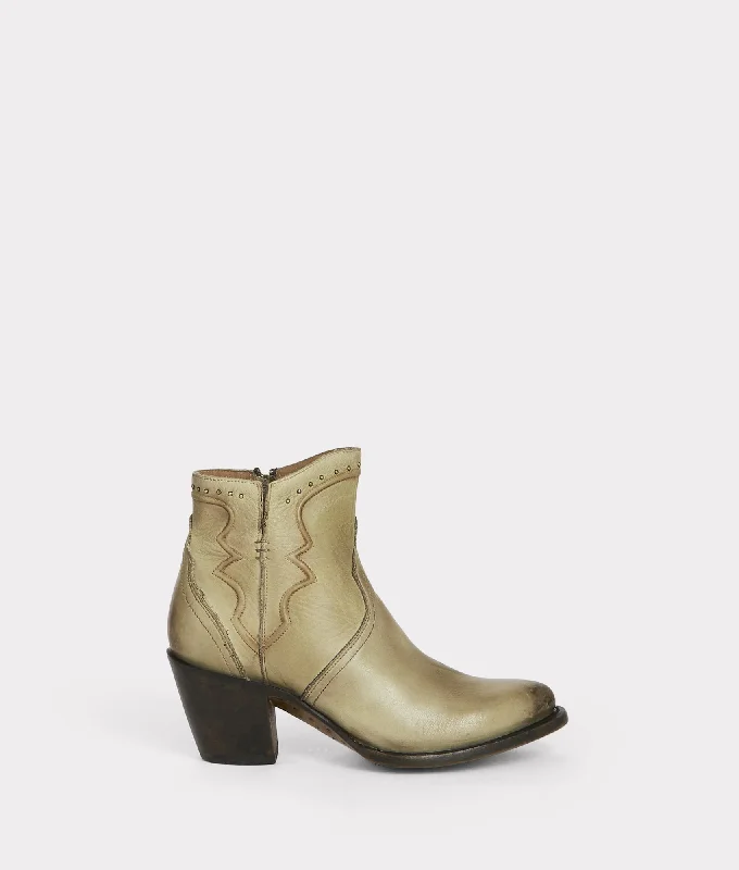 Leather Casual Shoes Karla :: Bone