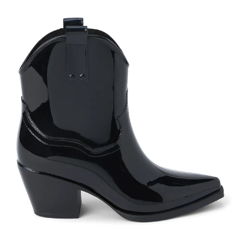 Trendy Platform Sneakers Oakley Pull On Pointed Toe Cowboy Boots