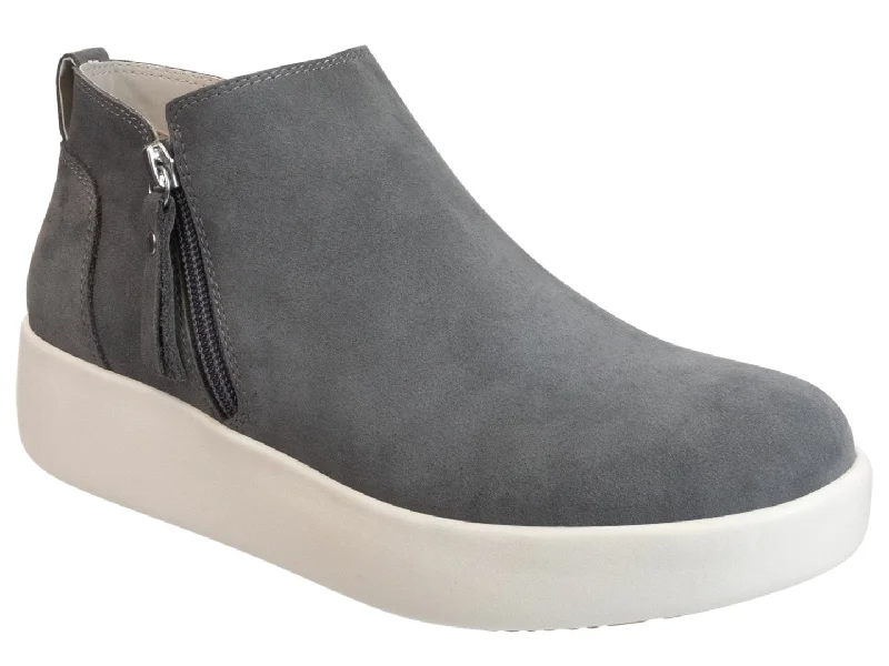 Trendy Walking Boots OTBT: ADEPT in GREY Sneaker Boots