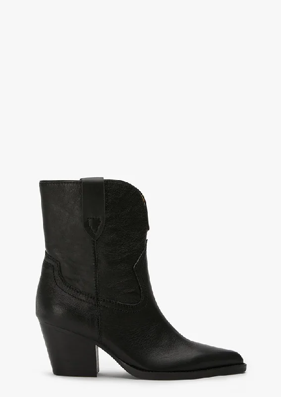Fashionable Flat Shoes Psuedo Black Venice