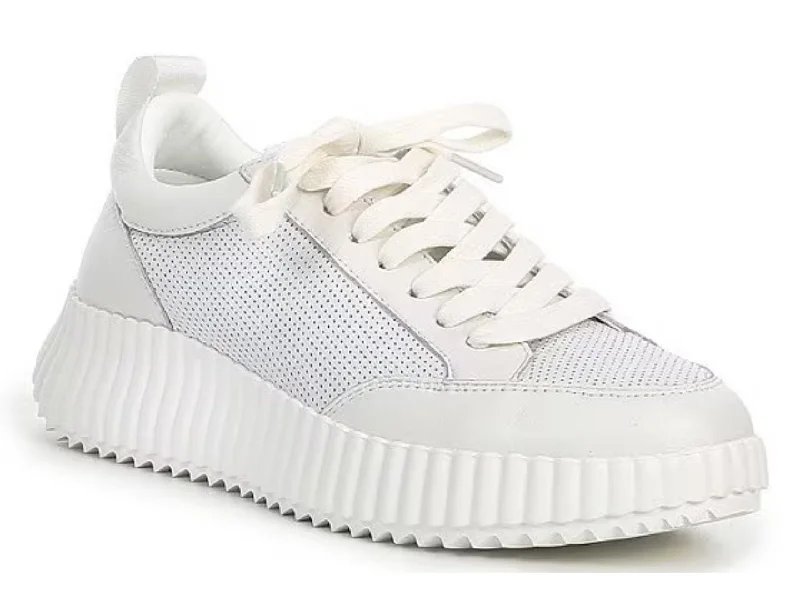 Stylish Casual Footwear Steve Madden: Shock in White Leather