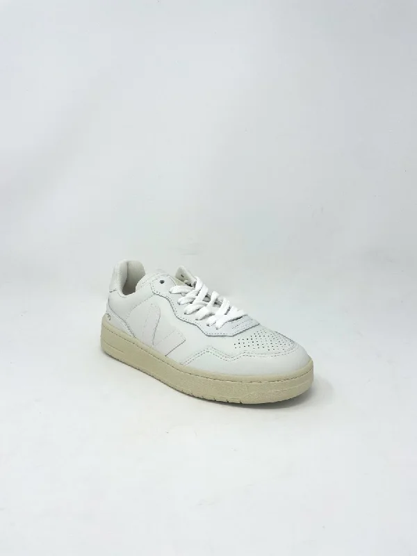 Durable Sports Sneakers V-90 O.T. Leather