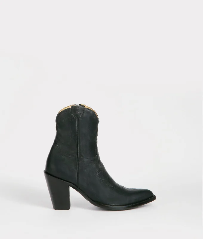 Formal Wedding Shoes Violet :: Black