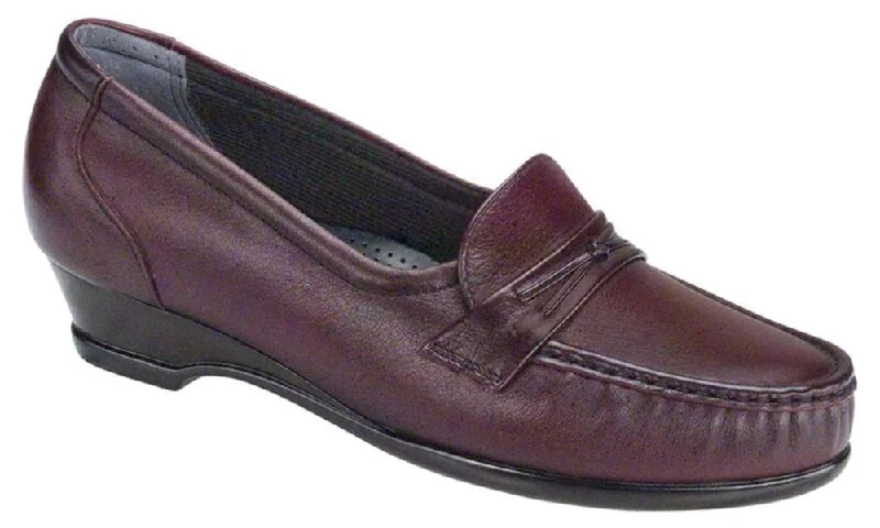 Winter Hiking Sneakers SAS Women's Easier Slip On Loafer Antique Wine